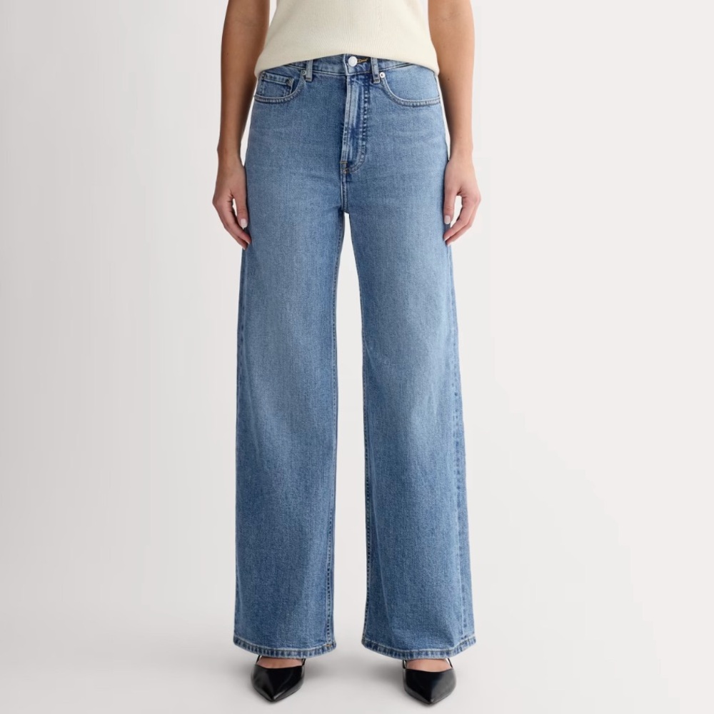 EVERLANE | THE WAY HIGH SAILOR JEAN IN VINTAGE BLUE | SIZE 32 27.5” INSEAM